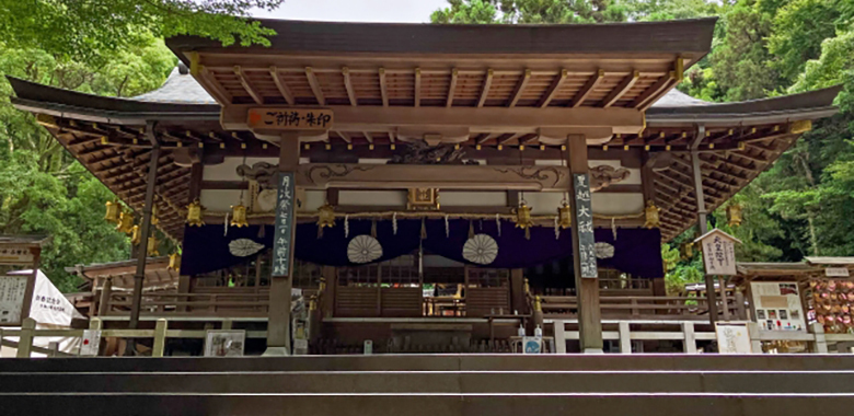 注連縄掛神事（枚岡神社）